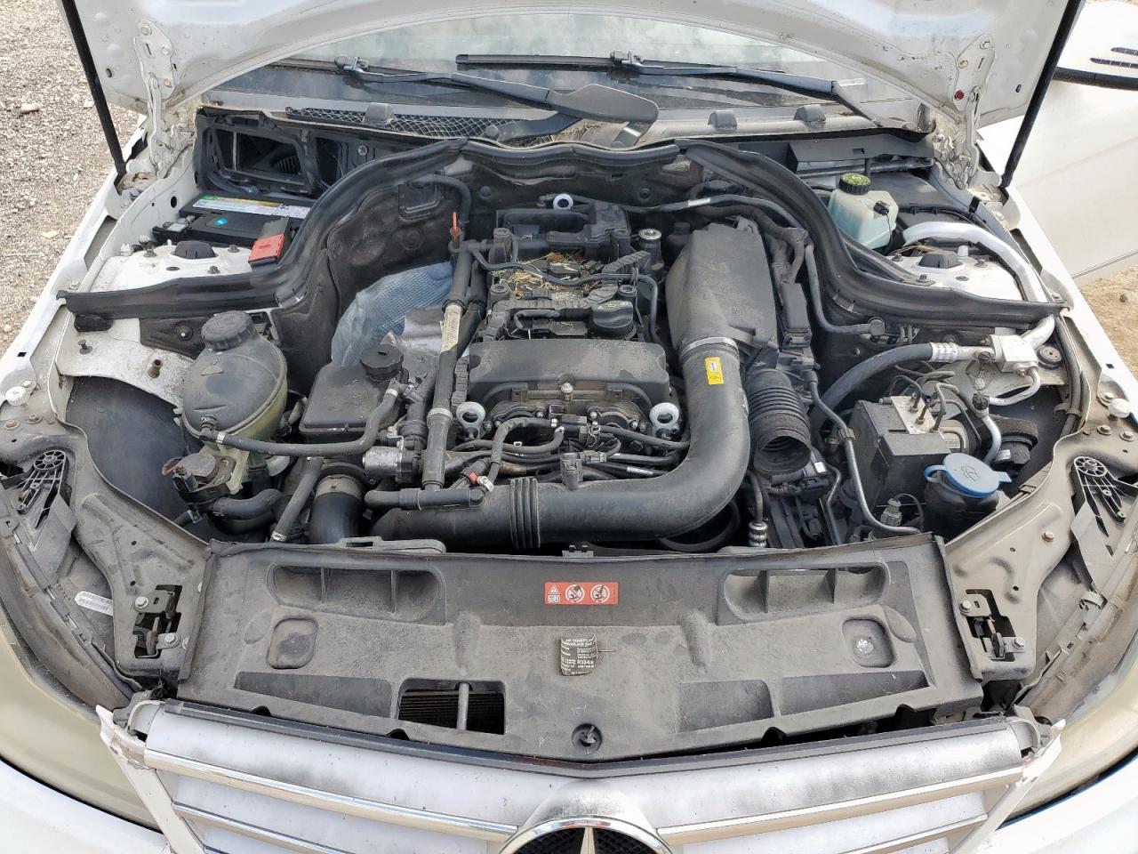 2013 Mercedes-Benz C 250 VIN: WDDGF4HB0DR271688 Lot: 82304915
