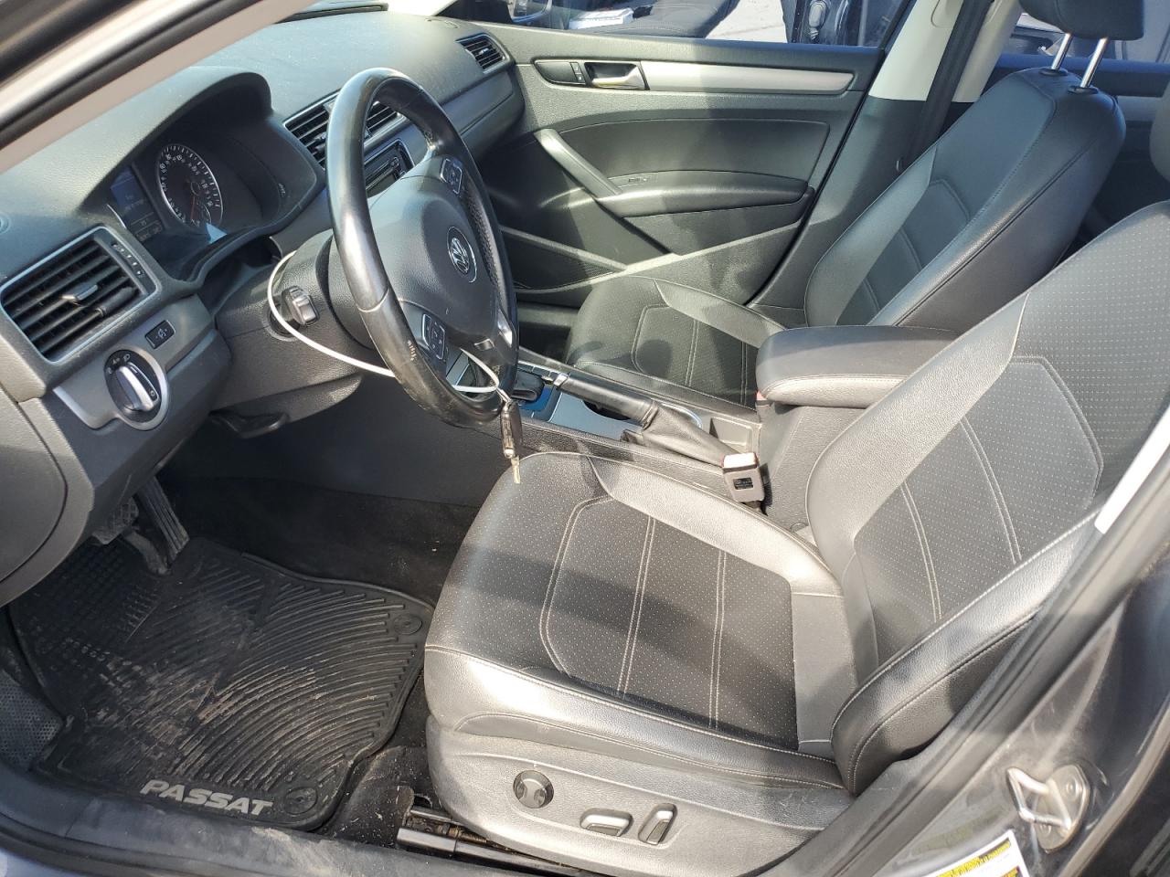 2015 Volkswagen Passat Se VIN: 1VWBV7A31FC034710 Lot: 82497095