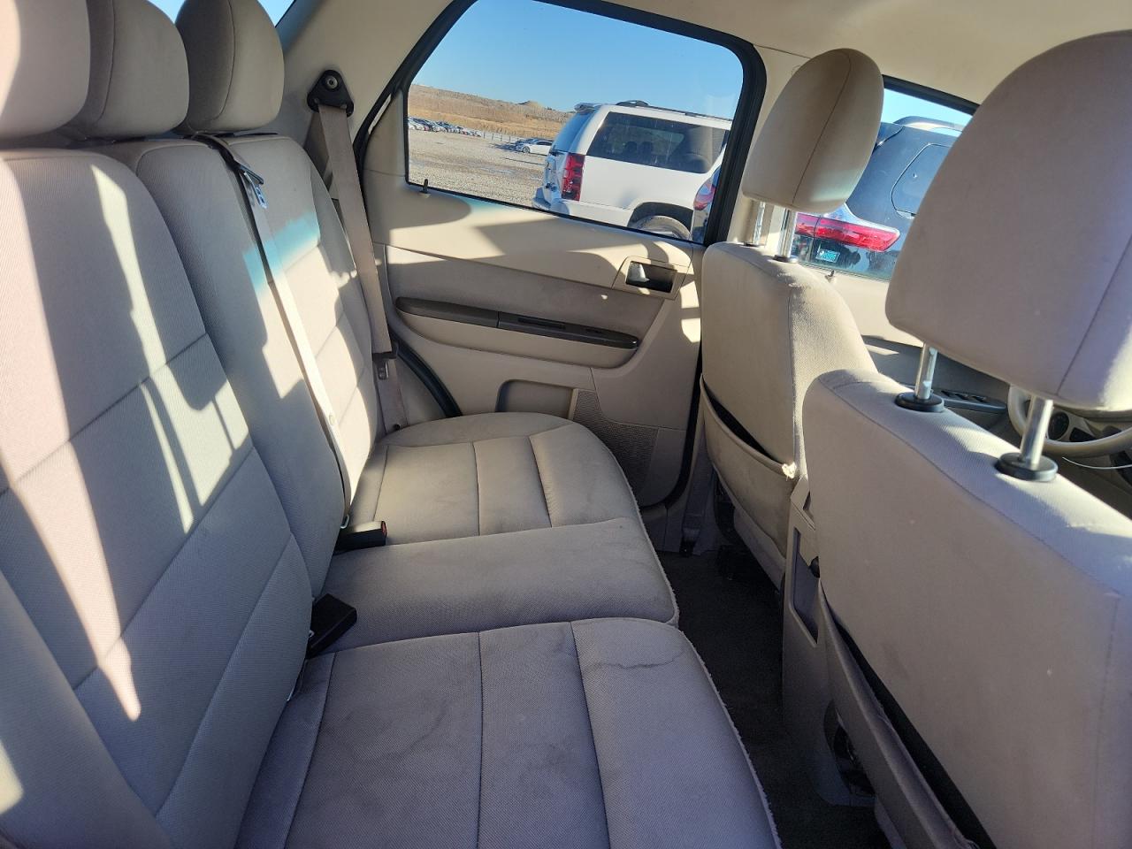 2010 Ford Escape Xlt VIN: 1FMCU0DG7AKC61863 Lot: 84989525