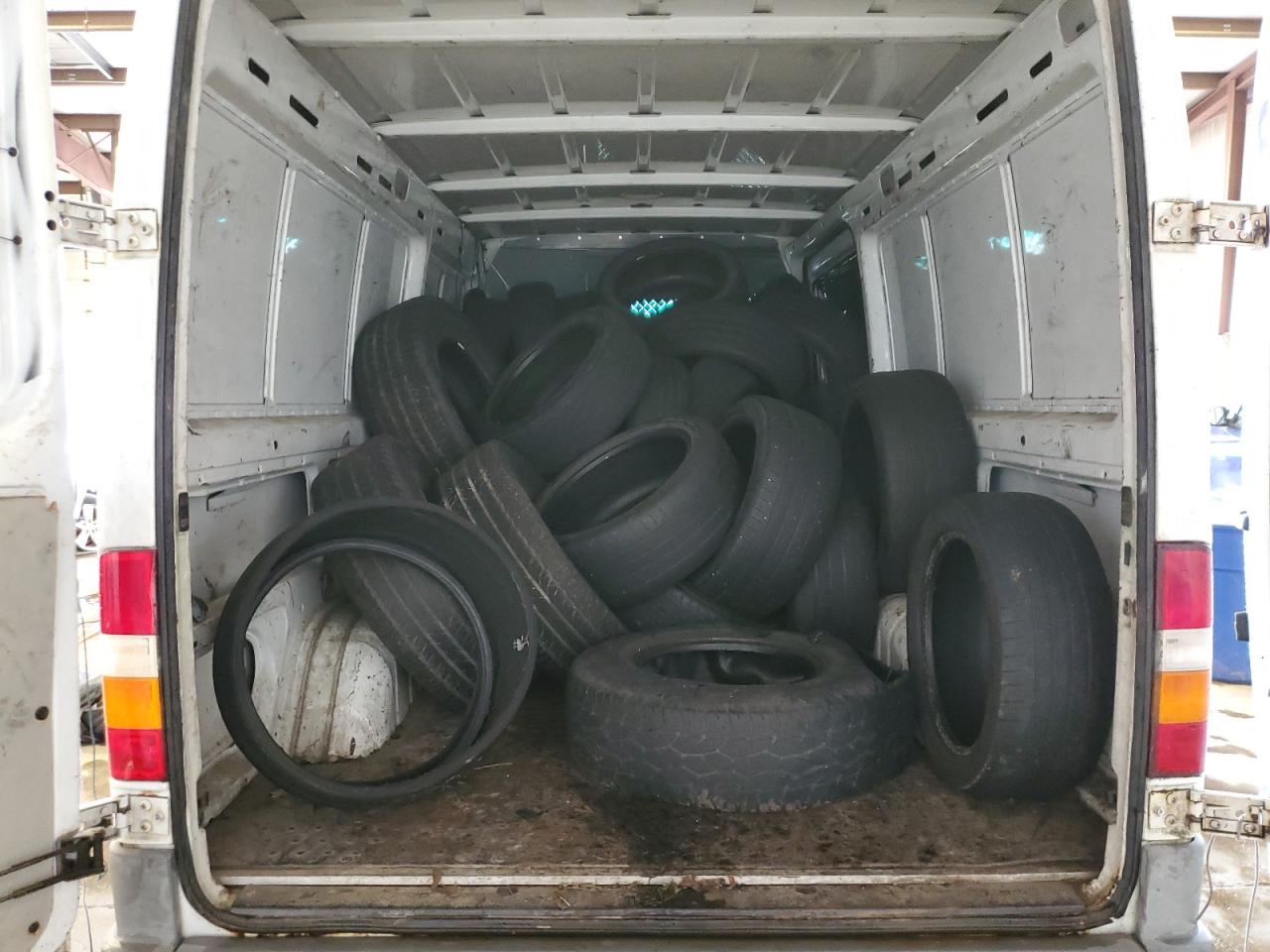 2006 Dodge Sprinter 2500 VIN: WD0PD644565935536 Lot: 87234005