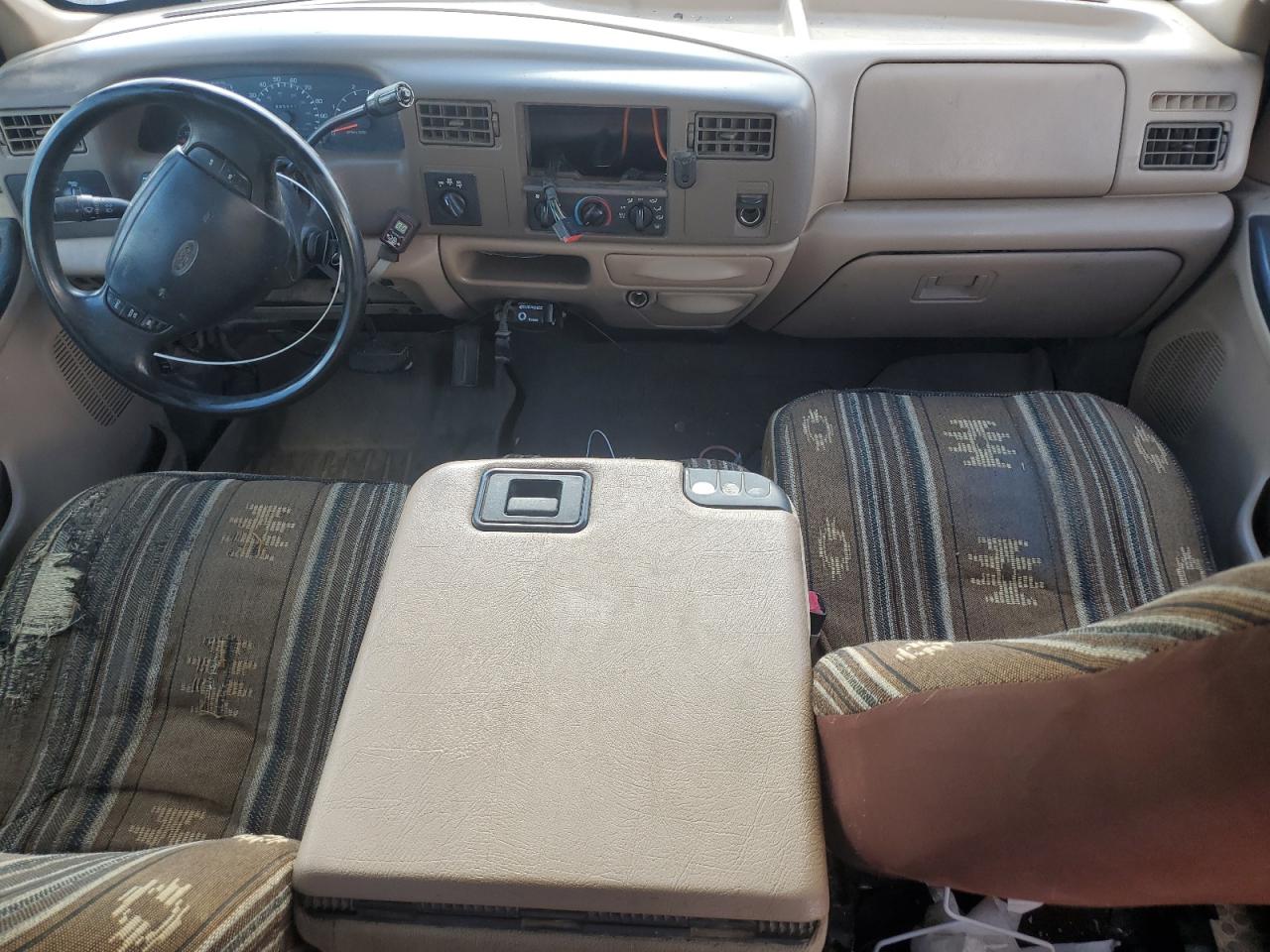 1999 Ford F350 Super Duty VIN: 1FTWX33F0XEB46970 Lot: 84761085