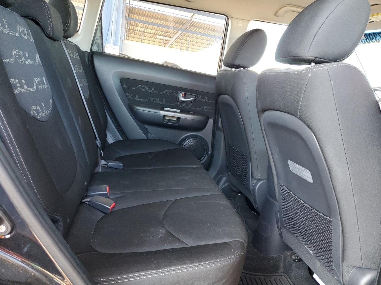 2013 Kia Soul + VIN: KNDJT2A61D7755889 Lot: 82373985