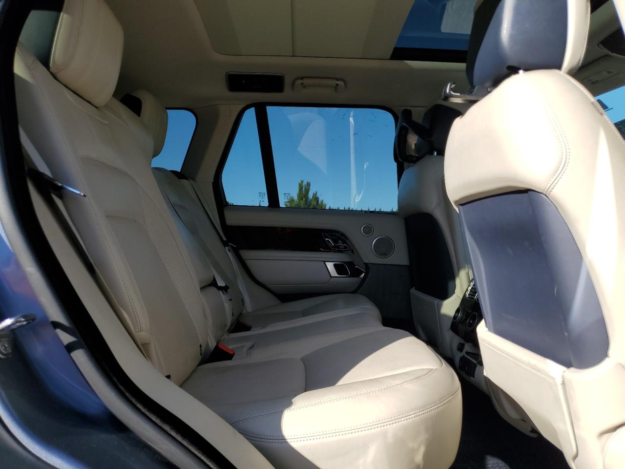 2018 Land Rover Range Rover Supercharged VIN: SALGS2RE9JA385159 Lot: 89814335