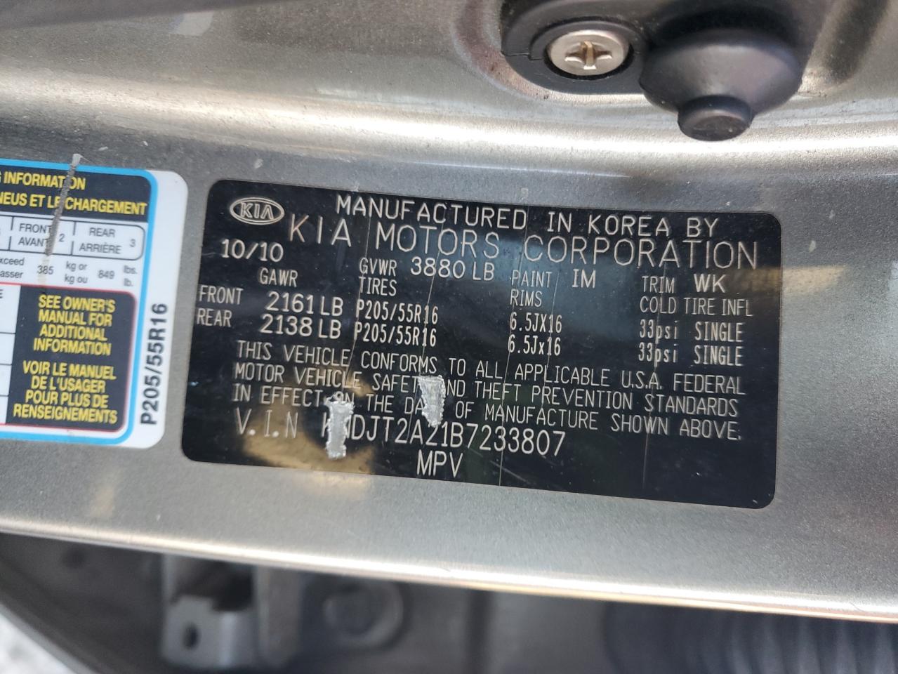 2011 Kia Soul + VIN: KNDJT2A21B7233807 Lot: 86217675