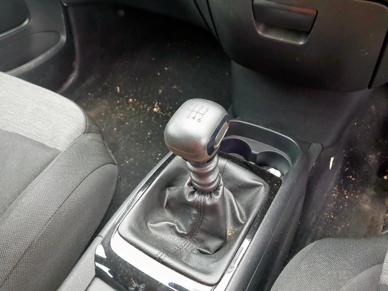 2019 CITROEN C4 GR STOURER TCH ED PTEC 