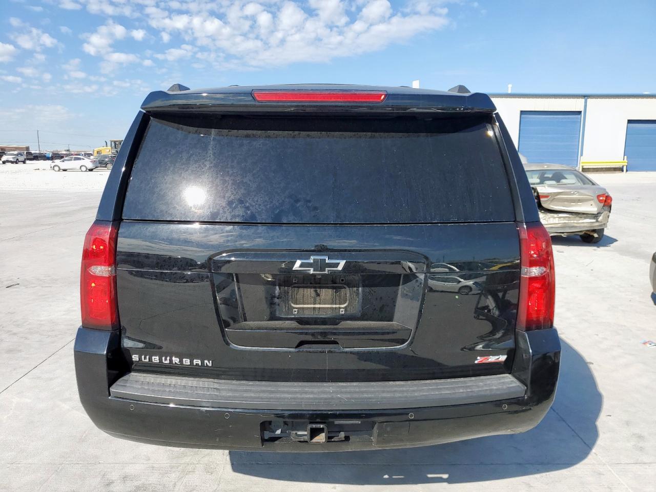 2020 Chevrolet Suburban K1500 Lt VIN: 1GNSKHKC3LR285969 Lot: 84705855