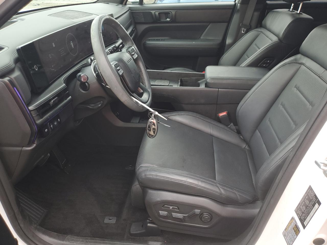 2025 Hyundai Santa Fe Calligraphy VIN: 5NMP54G13SH041098 Lot: 82008995