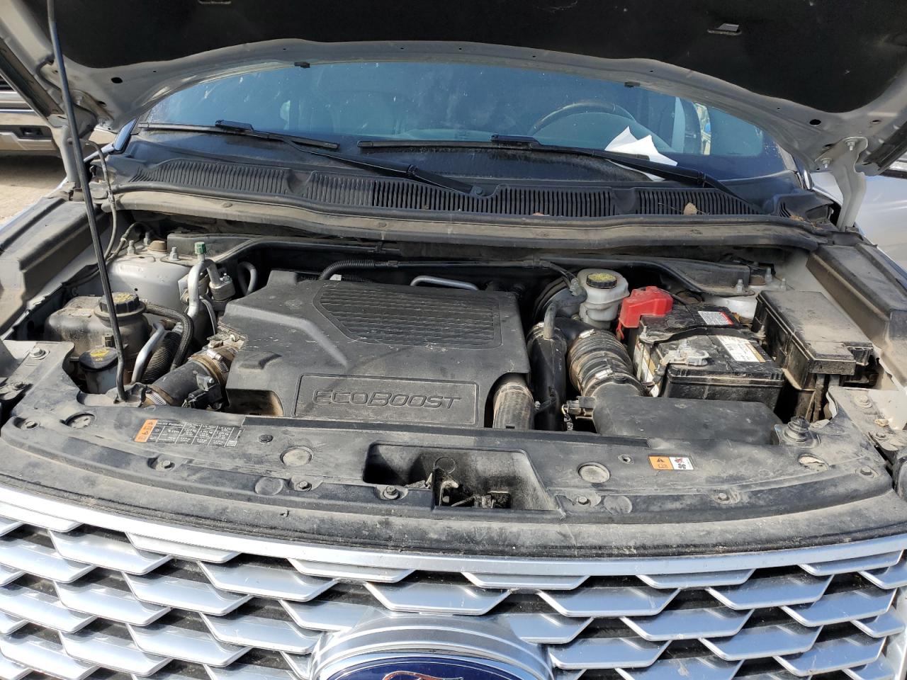 2018 Ford Explorer Platinum VIN: 1FM5K8HT0JGB55259 Lot: 85675665