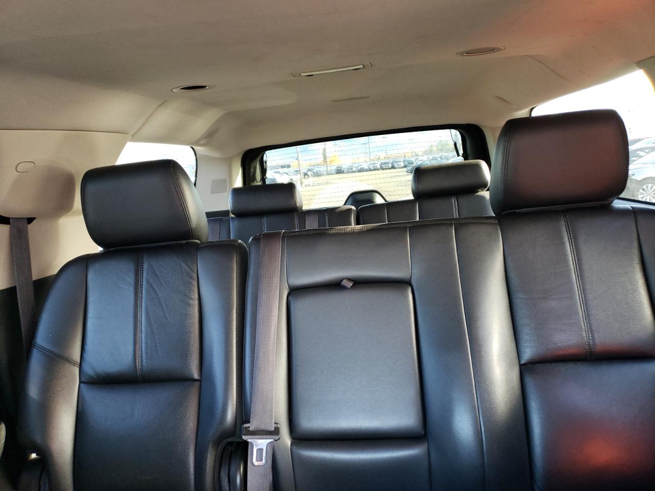 2013 GMC Yukon Xl K1500 Slt VIN: 1GKS2KE78DR302873 Lot: 82361355