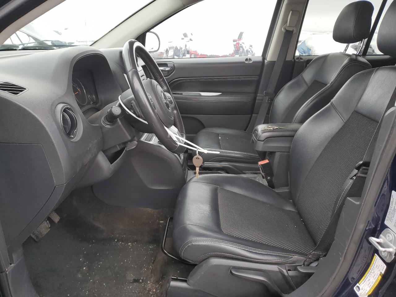 2016 Jeep Compass Latitude VIN: 1C4NJDEB8GD756750 Lot: 84883715