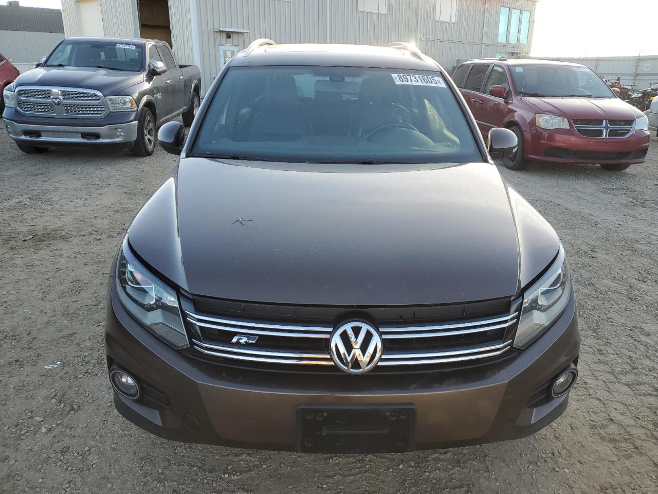 car-image car-image