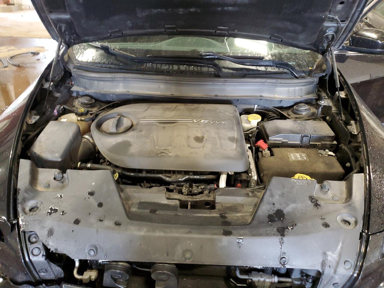 2015 Jeep Cherokee Latitude VIN: 1C4PJMCS8FW511400 Lot: 84751545