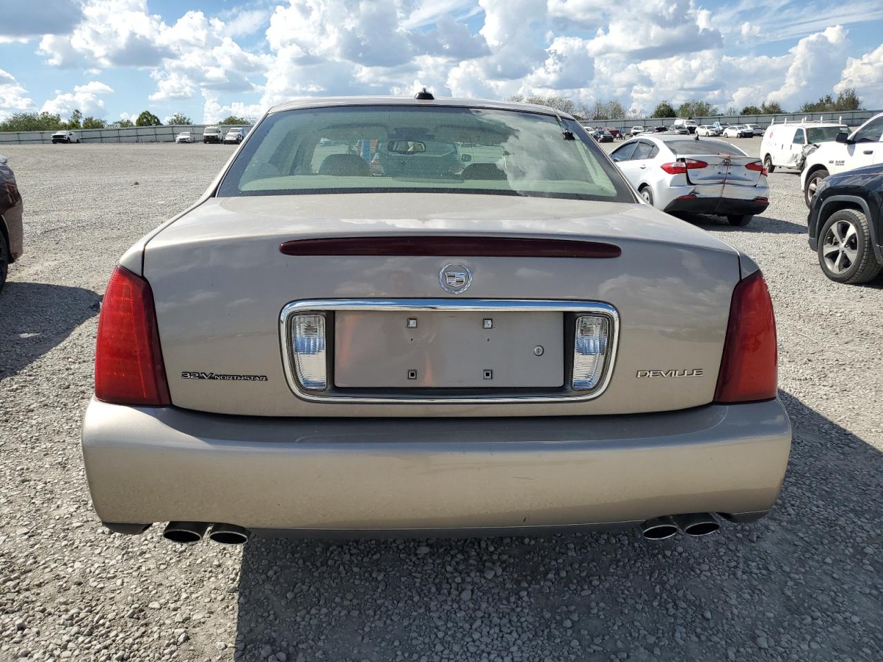 2003 Cadillac Deville VIN: 1G6KD54Y93U288854 Lot: 84820415