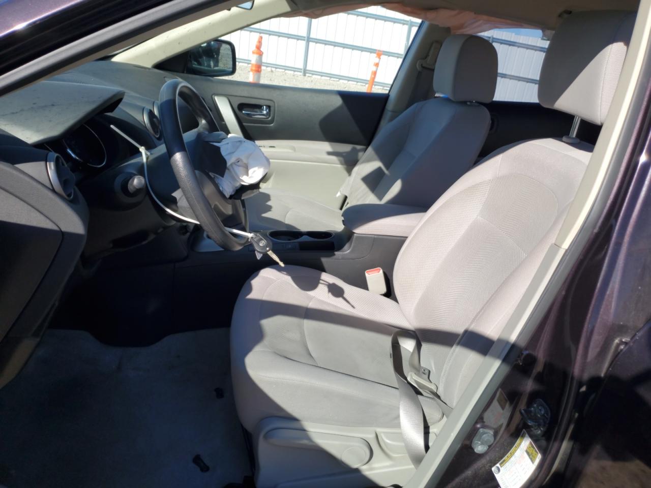 2015 Nissan Rogue Select S VIN: JN8AS5MV0FW752471 Lot: 82312815