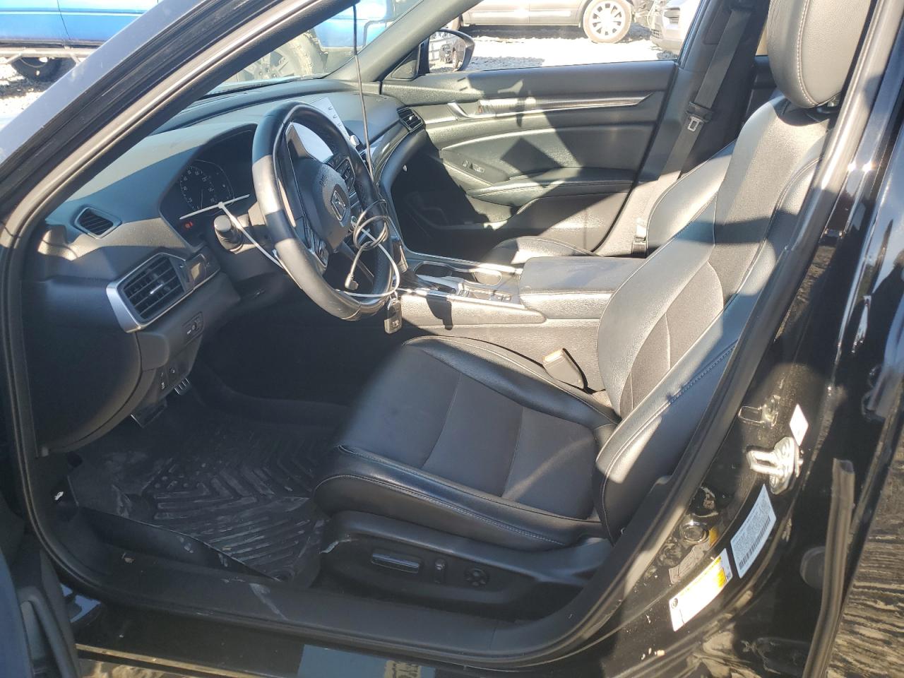 2018 Honda Accord Sport VIN: 1HGCV1F32JA068819 Lot: 84974925