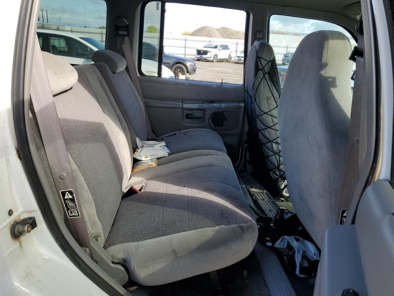 2000 Ford Explorer Xls VIN: 1FMZU72X3YZB56809 Lot: 84072995
