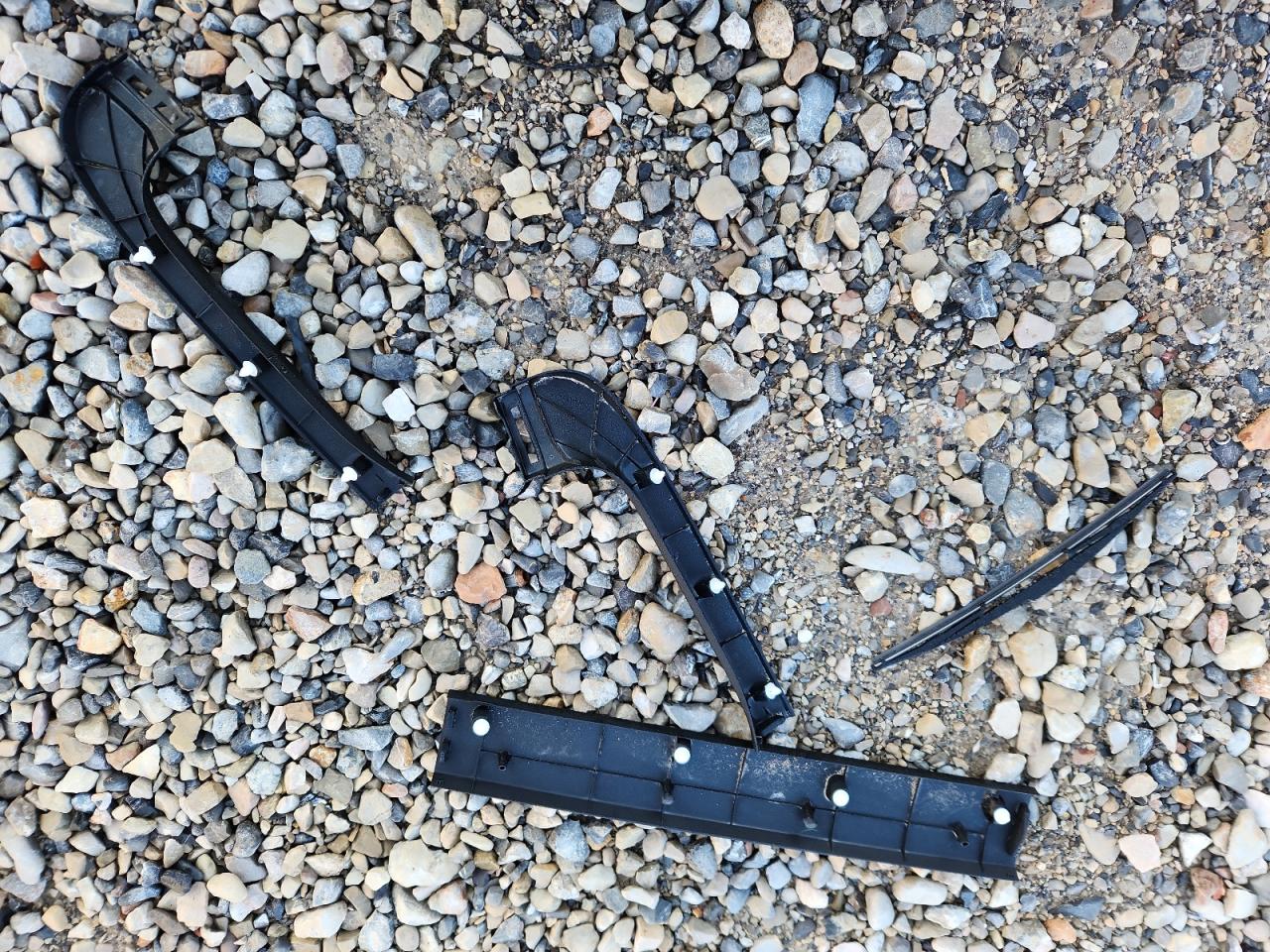 2015 Toyota Prius VIN: JTDKN3DUXF0420558 Lot: 85165155