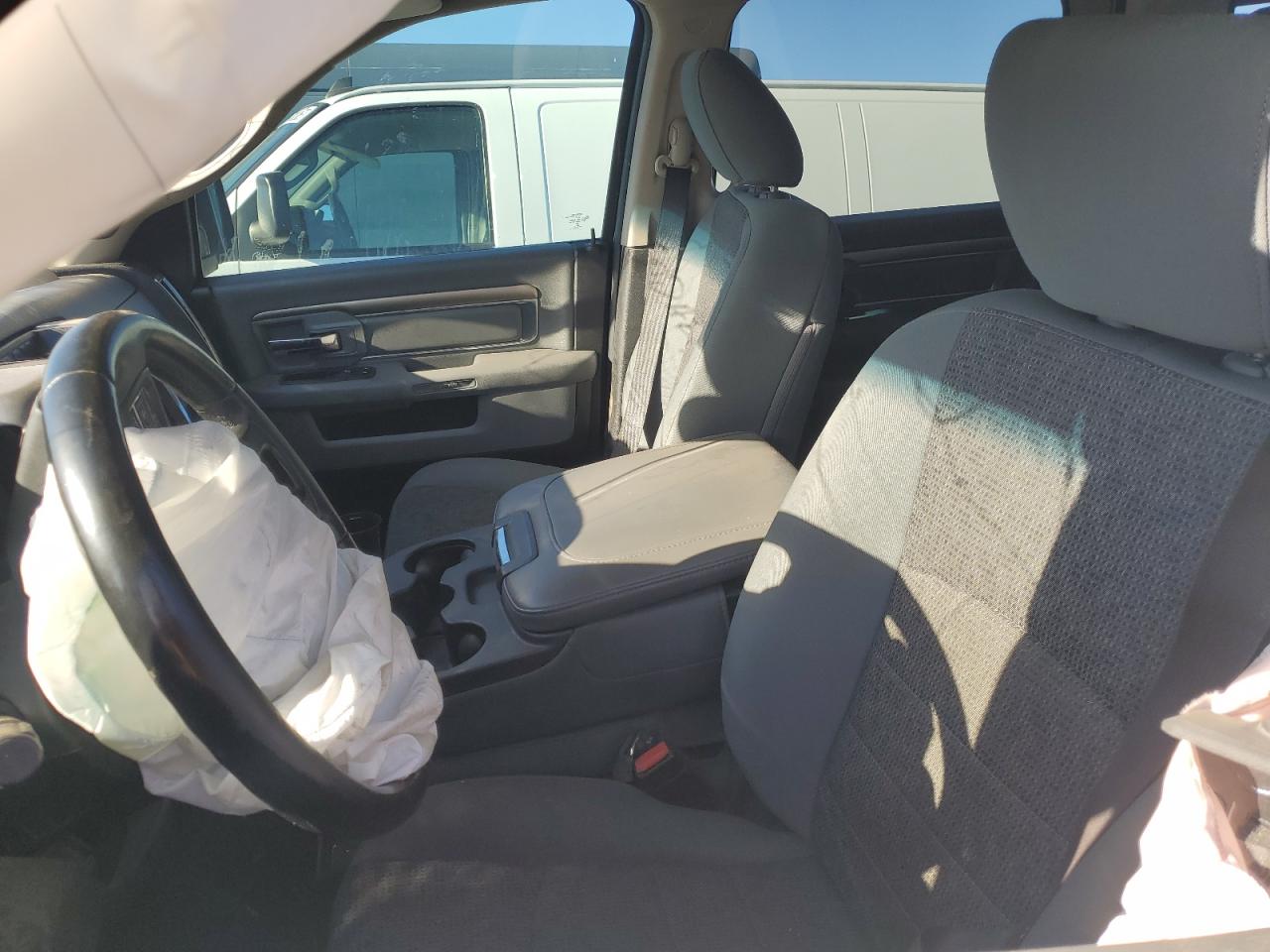 2017 Ram 1500 Slt VIN: 3C6RR6LT6HG783443 Lot: 84912725