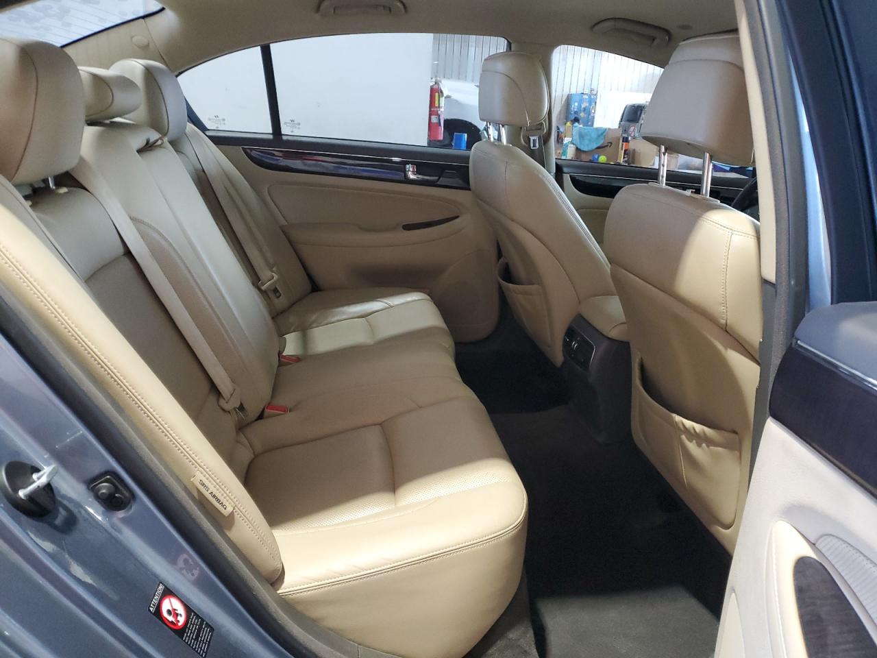 2011 Hyundai Genesis 3.8L VIN: KMHGC4DEXBU133195 Lot: 84834955