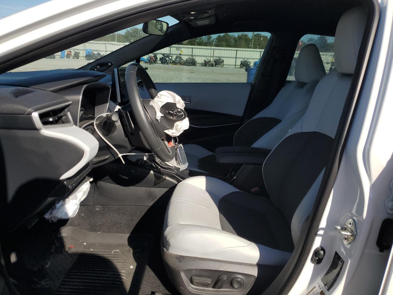 2025 Toyota Corolla Xse VIN: JTNC4MBE2S3239516 Lot: 86326385