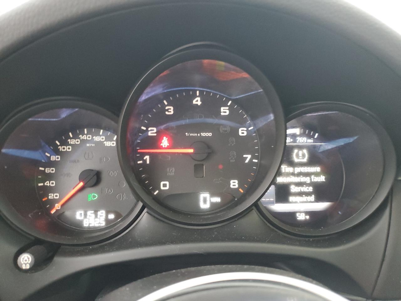 2017 Porsche Macan VIN: WP1AA2A53HLB01517 Lot: 86434585