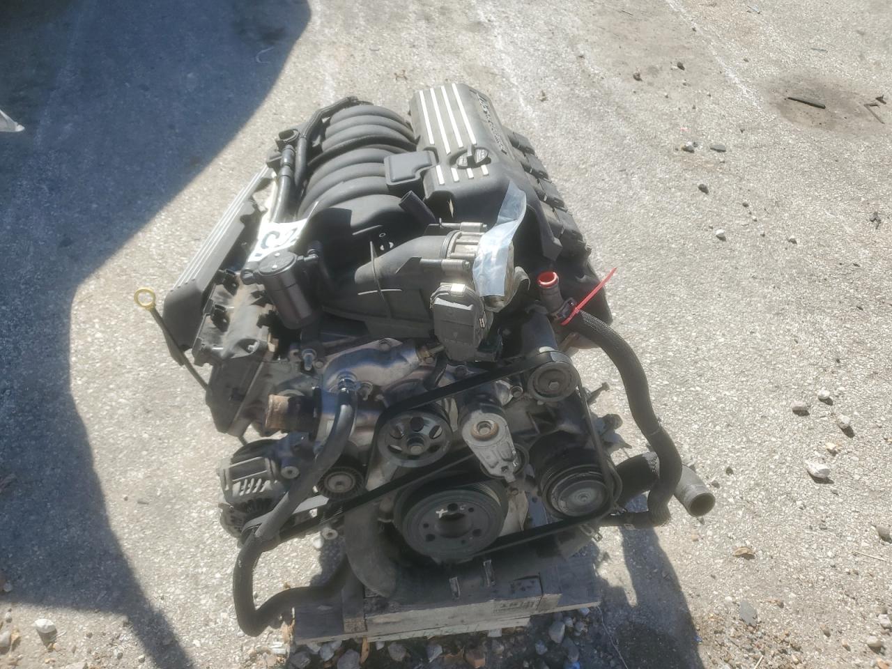 2016 Dodge Challenger Srt 392 VIN: 2C3CDZDJ5GH164797 Lot: 70569315