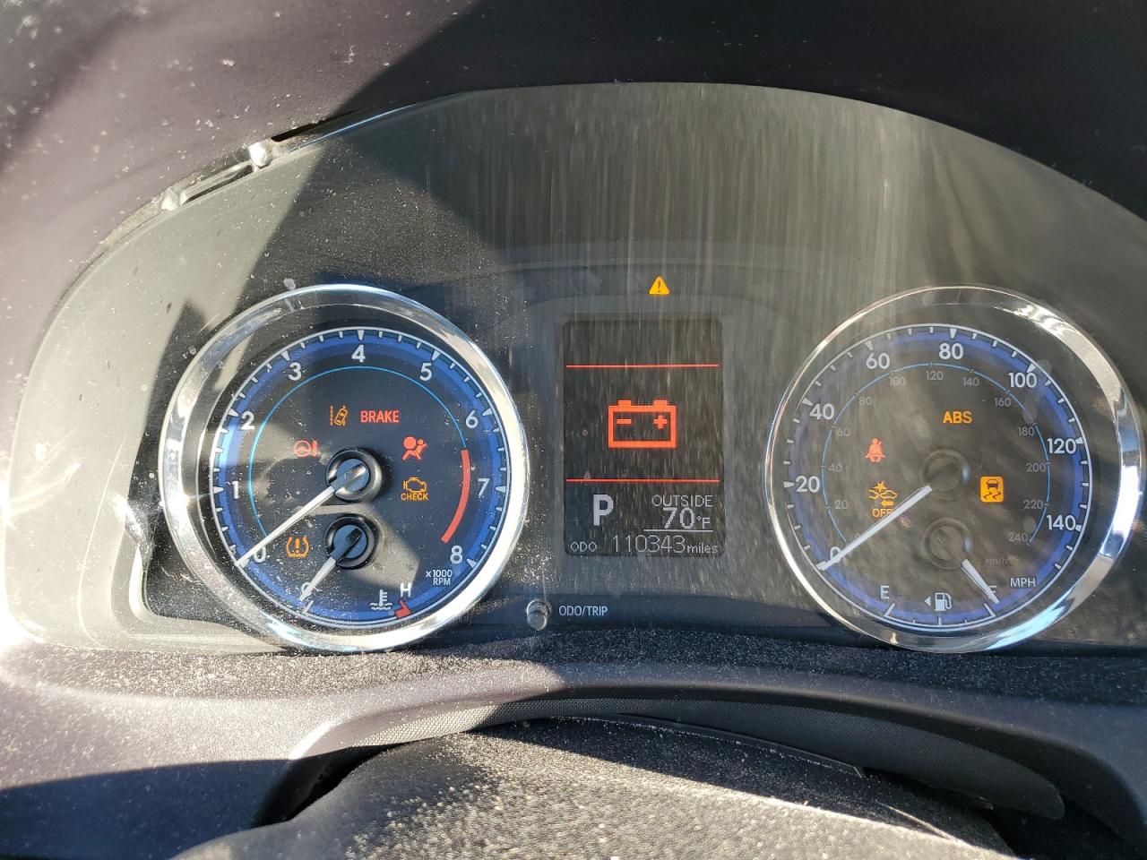 2018 Toyota Corolla L VIN: 5YFBURHE5JP805968 Lot: 82381715