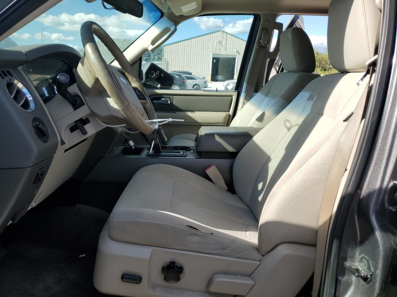 2011 Ford Expedition Xlt VIN: 1FMJU1H5XBEF20870 Lot: 85700265