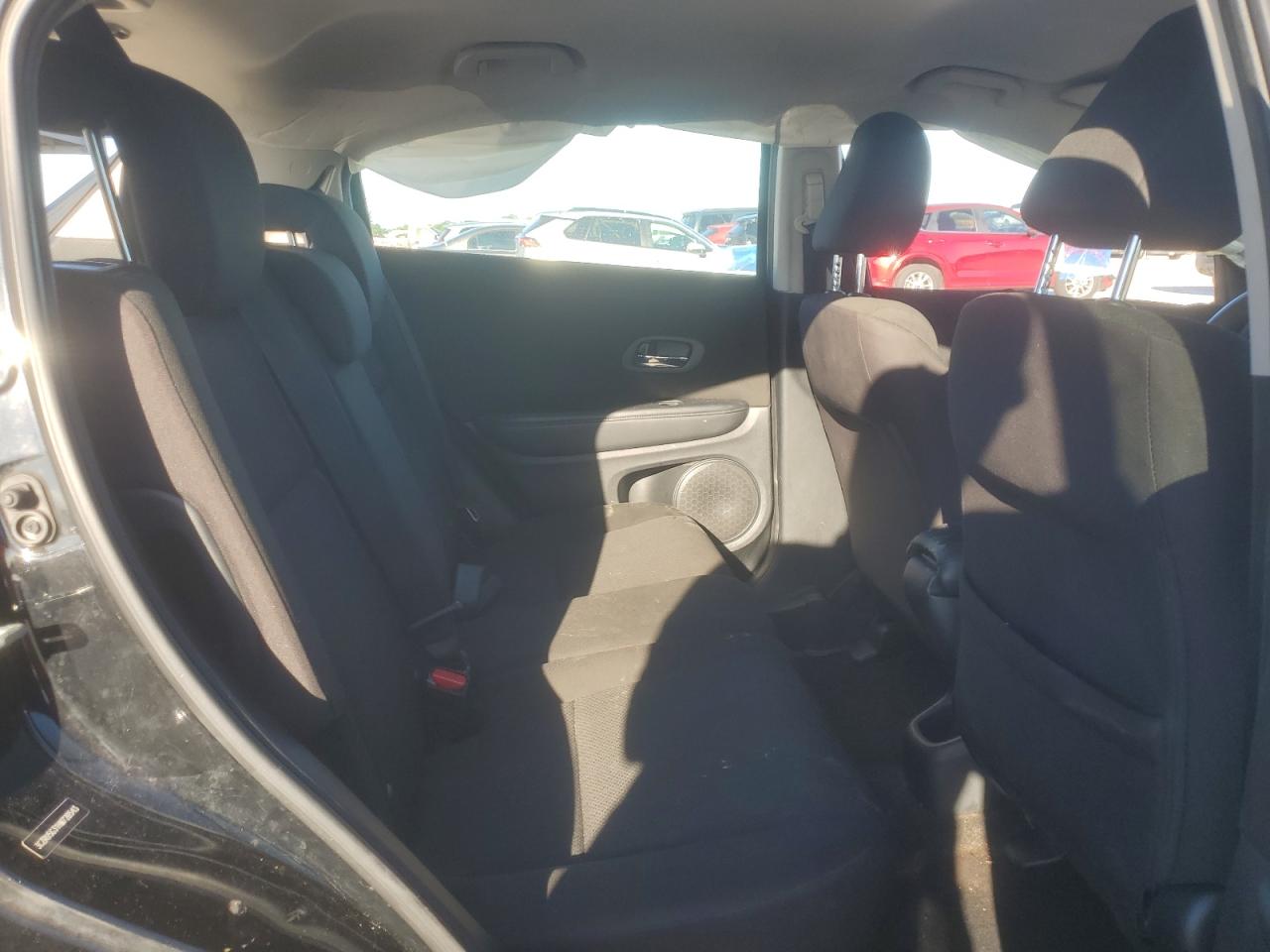 2017 Honda Hr-V Lx VIN: 3CZRU5G31HM726543 Lot: 82309785