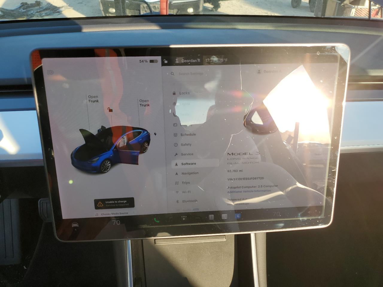 2018 Tesla Model 3 VIN: 5YJ3E1EB9JF097720 Lot: 87364295