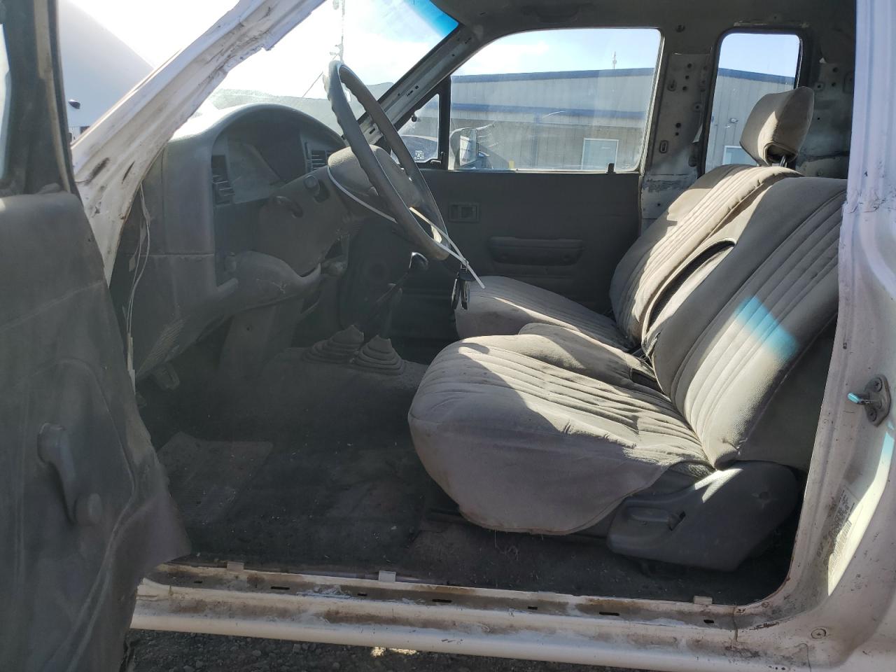 1994 Toyota Pickup 1/2 Ton Extra Long Wheelbase Dx VIN: 4TAVN13D4RZ213310 Lot: 85549465