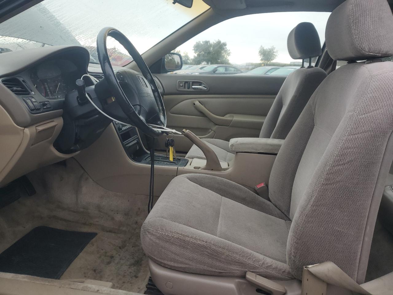 1996 Honda Accord Ex VIN: 1HGCD7261TA024724 Lot: 89877245