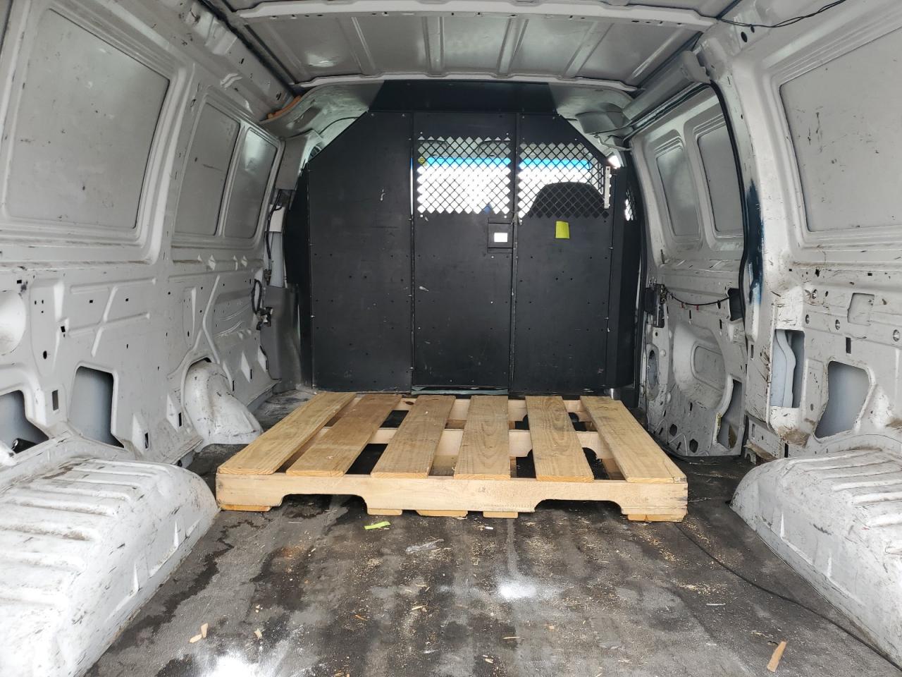 2005 Ford Econoline E250 Van VIN: 1FTNE24L35HA21540 Lot: 85853455