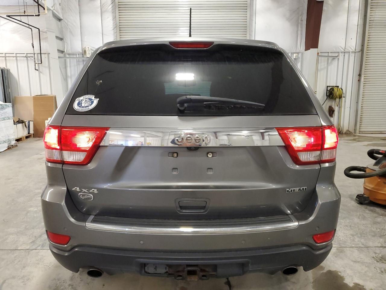 2011 Jeep Grand Cherokee Overland VIN: 1J4RR6GT3BC736328 Lot: 85365985