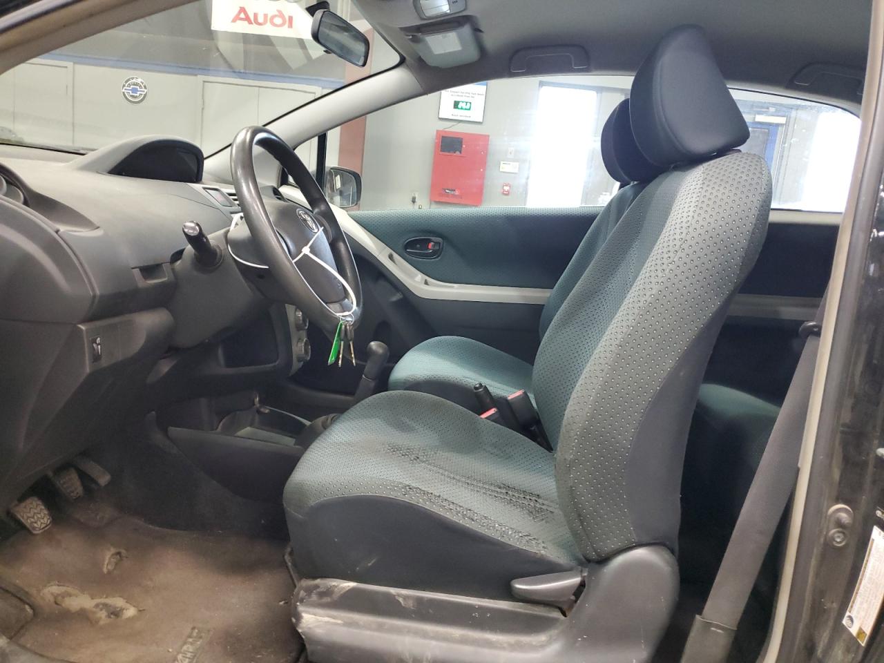 2008 Toyota Yaris VIN: JTDJT923585188844 Lot: 90513575