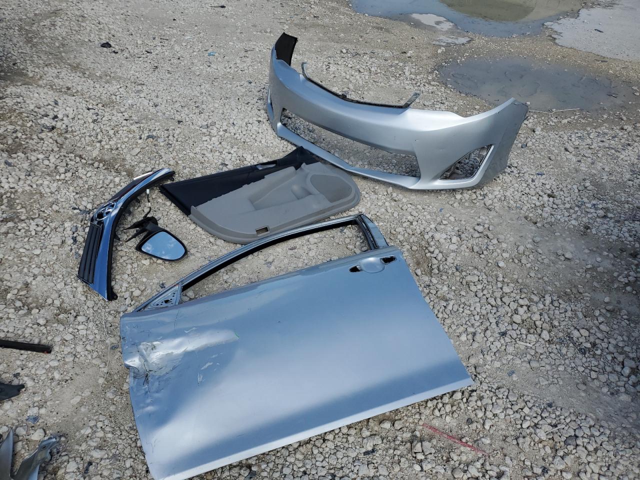 2012 Toyota Camry Base VIN: 4T1BF1FK0CU583233 Lot: 86479305