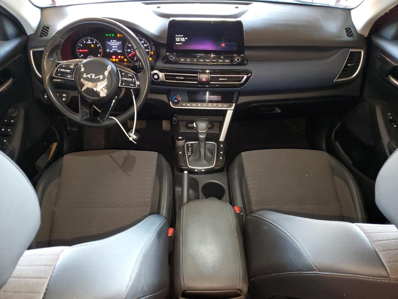 2023 Kia Seltos S VIN: KNDEUCAA0P7437565 Lot: 90929365