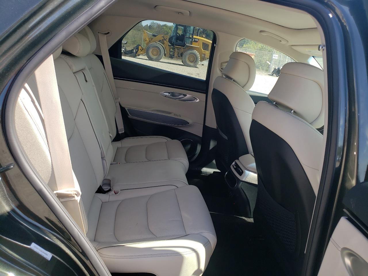 2025 Genesis Gv70 Base VIN: KMUMADTB5SU198151 Lot: 84543765