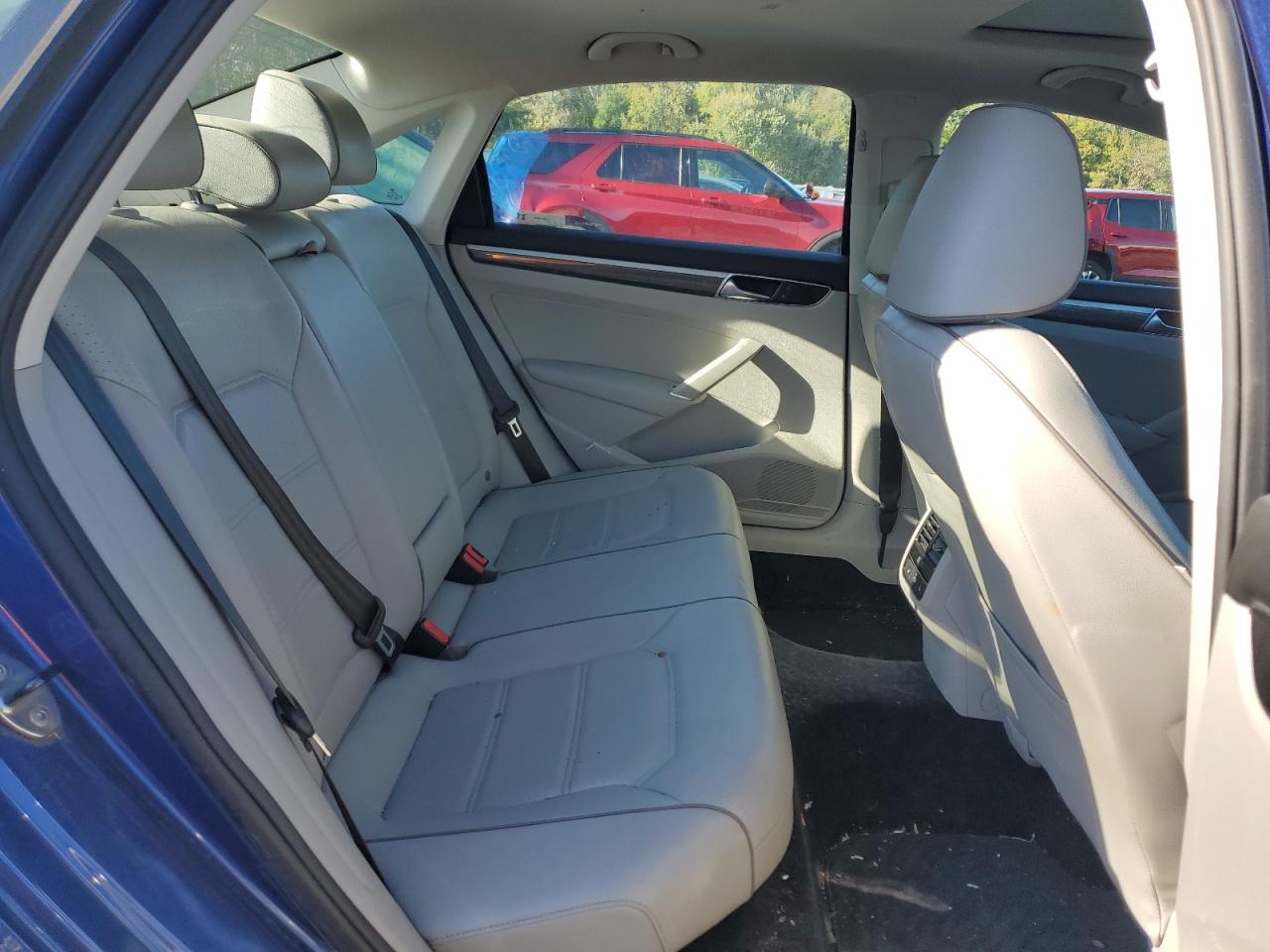 2017 Volkswagen Passat Se VIN: 1VWGT7A33HC067108 Lot: 82297635