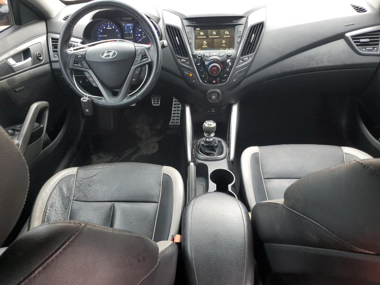 2015 Hyundai Veloster Turbo VIN: KMHTC6AE6FU237638 Lot: 90489065