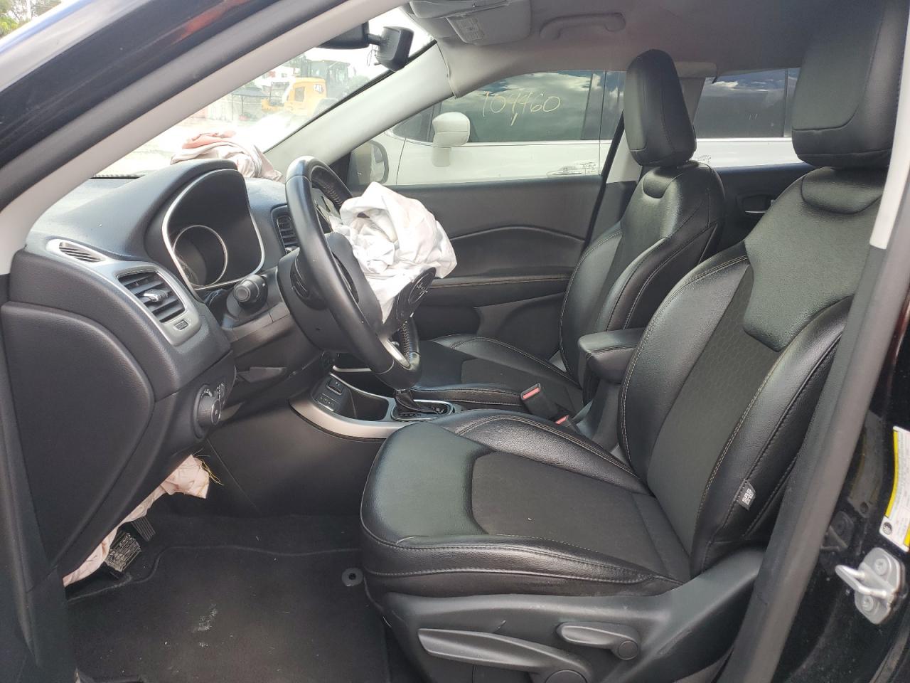 2020 Jeep Compass Latitude VIN: 3C4NJCBB9LT135908 Lot: 84303175