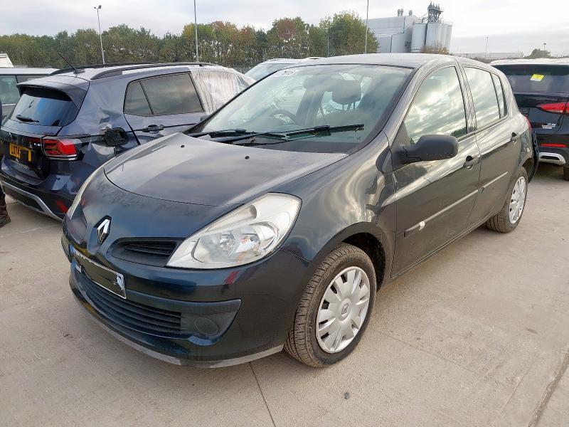 2006 RENAULT CLIO 1.6 VVT EXPRESSION 5DR AUTO for sale at Copart SANDY