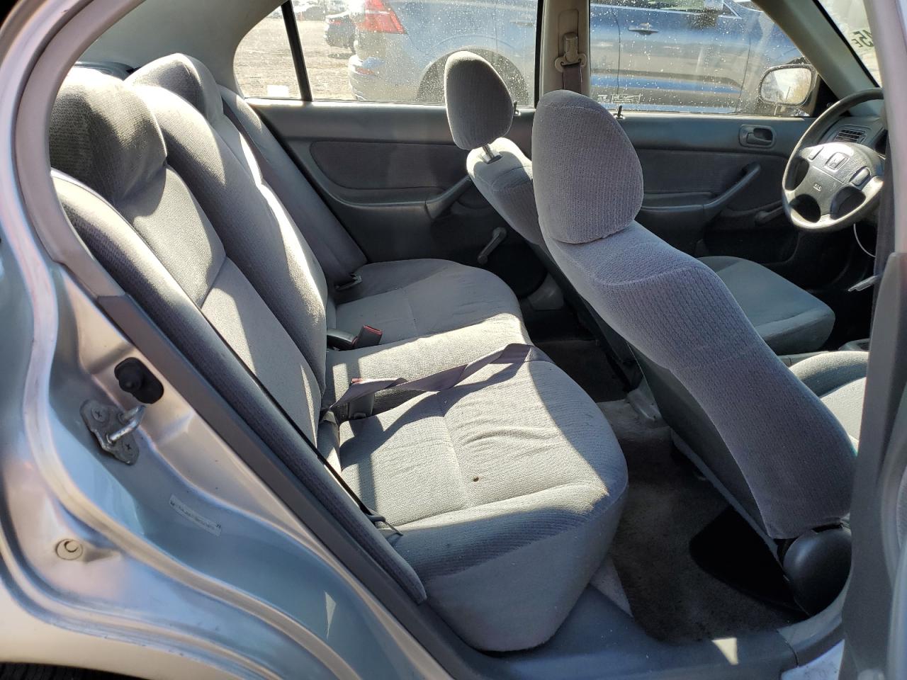 1998 Honda Civic Dx VIN: 2HGEJ6629WH525496 Lot: 90631745