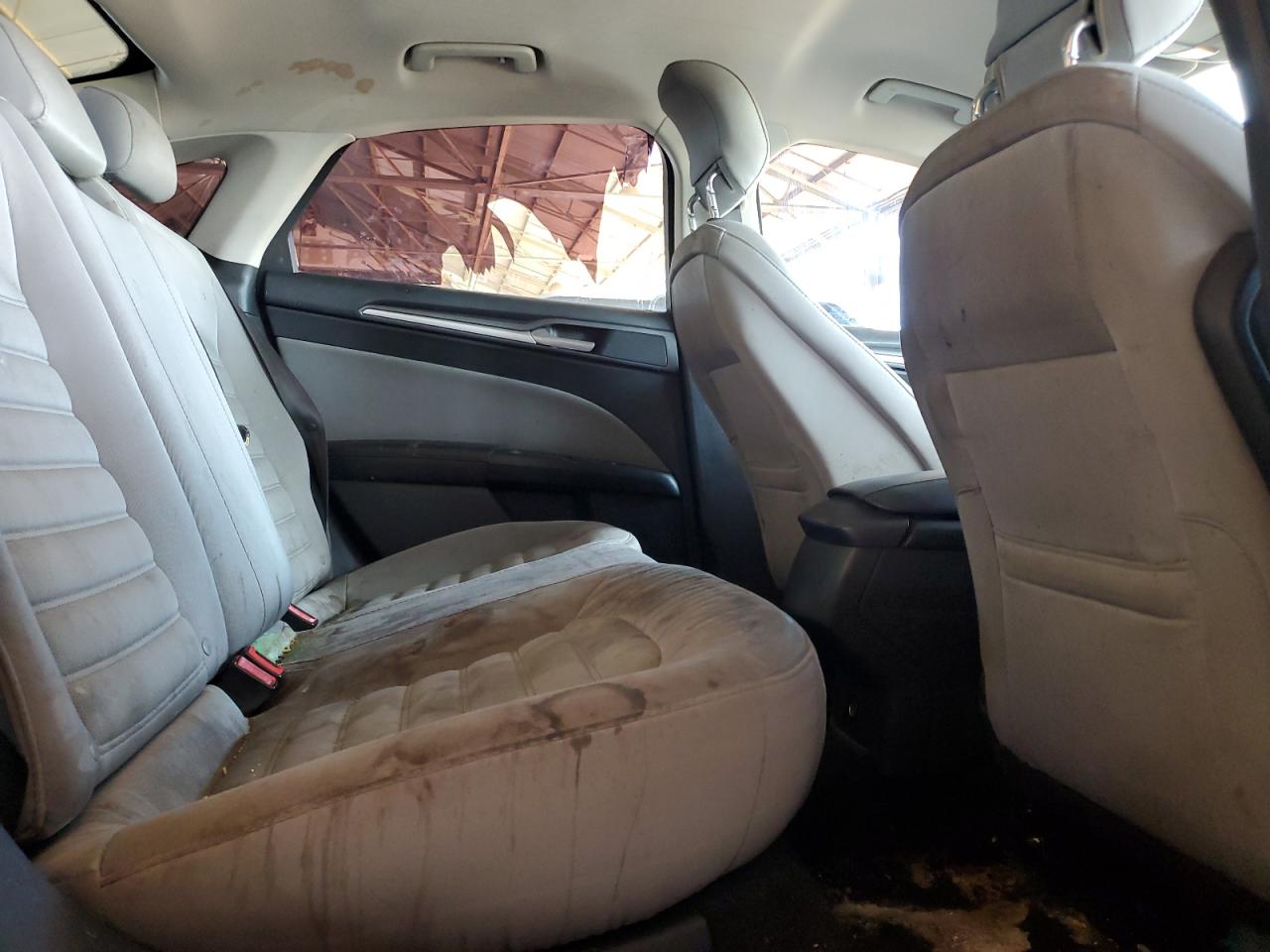2014 Ford Fusion S VIN: 3FA6P0G73ER379940 Lot: 86553775
