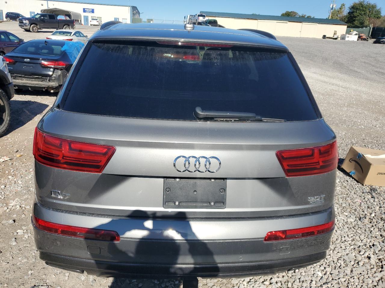 2017 Audi Q7 Prestige VIN: WA1VAAF74HD028525 Lot: 82617395