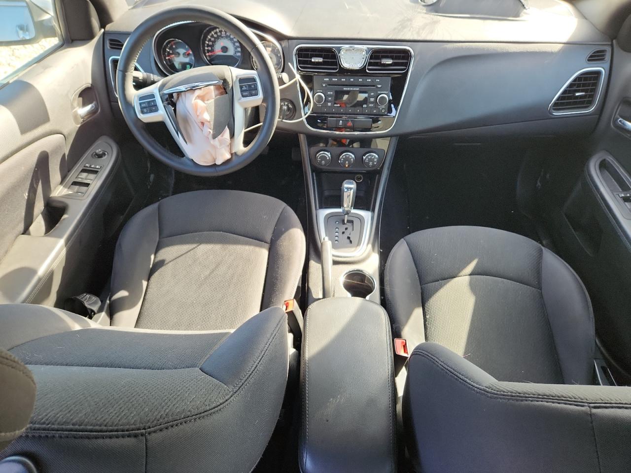 2013 Chrysler 200 Touring VIN: 1C3CCBBBXDN665614 Lot: 87114755