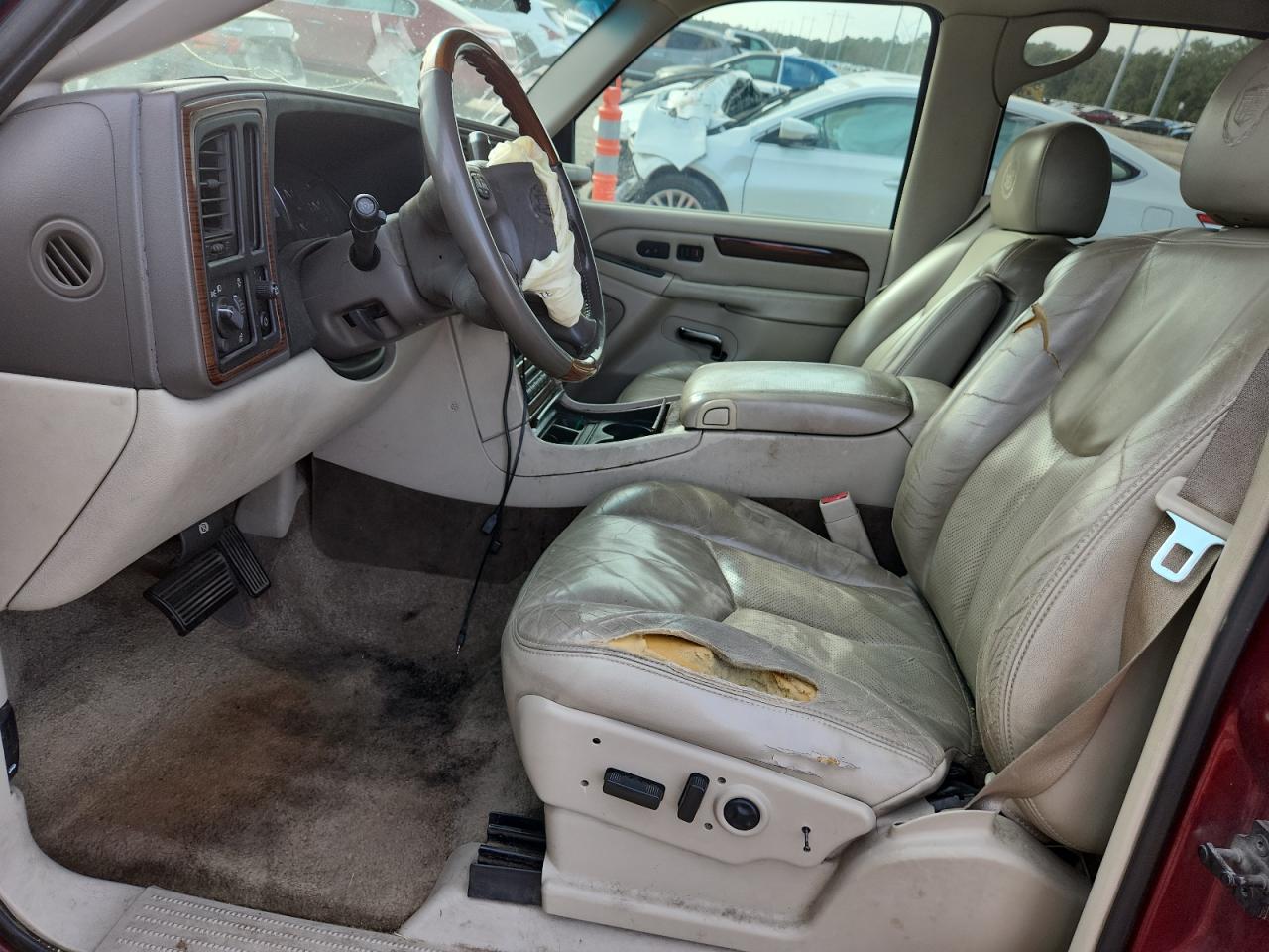 2003 Cadillac Escalade Luxury VIN: 1GYEK63N83R130287 Lot: 89886595