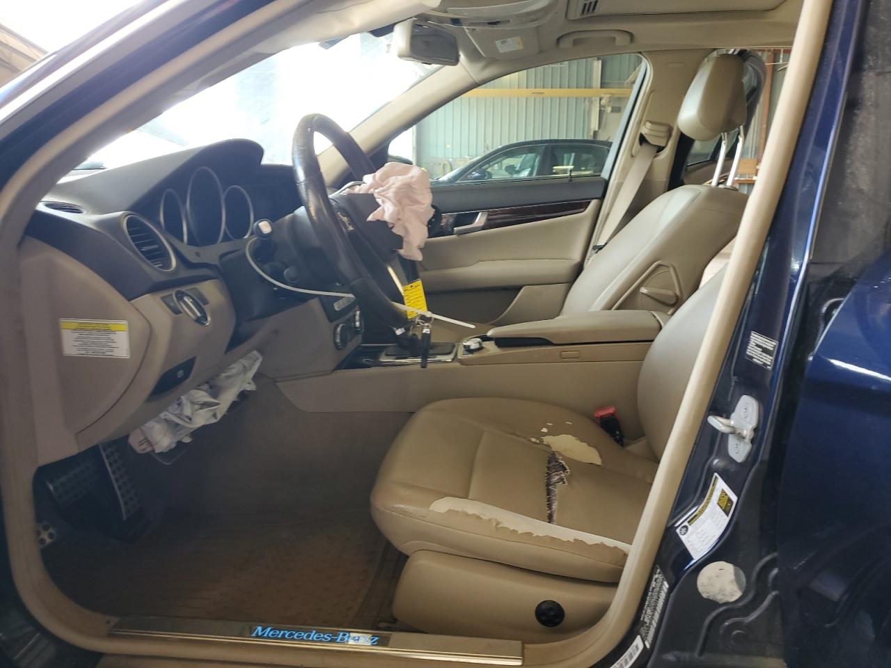 2014 Mercedes-Benz C 250 VIN: WDDGF4HB4ER312843 Lot: 82662705