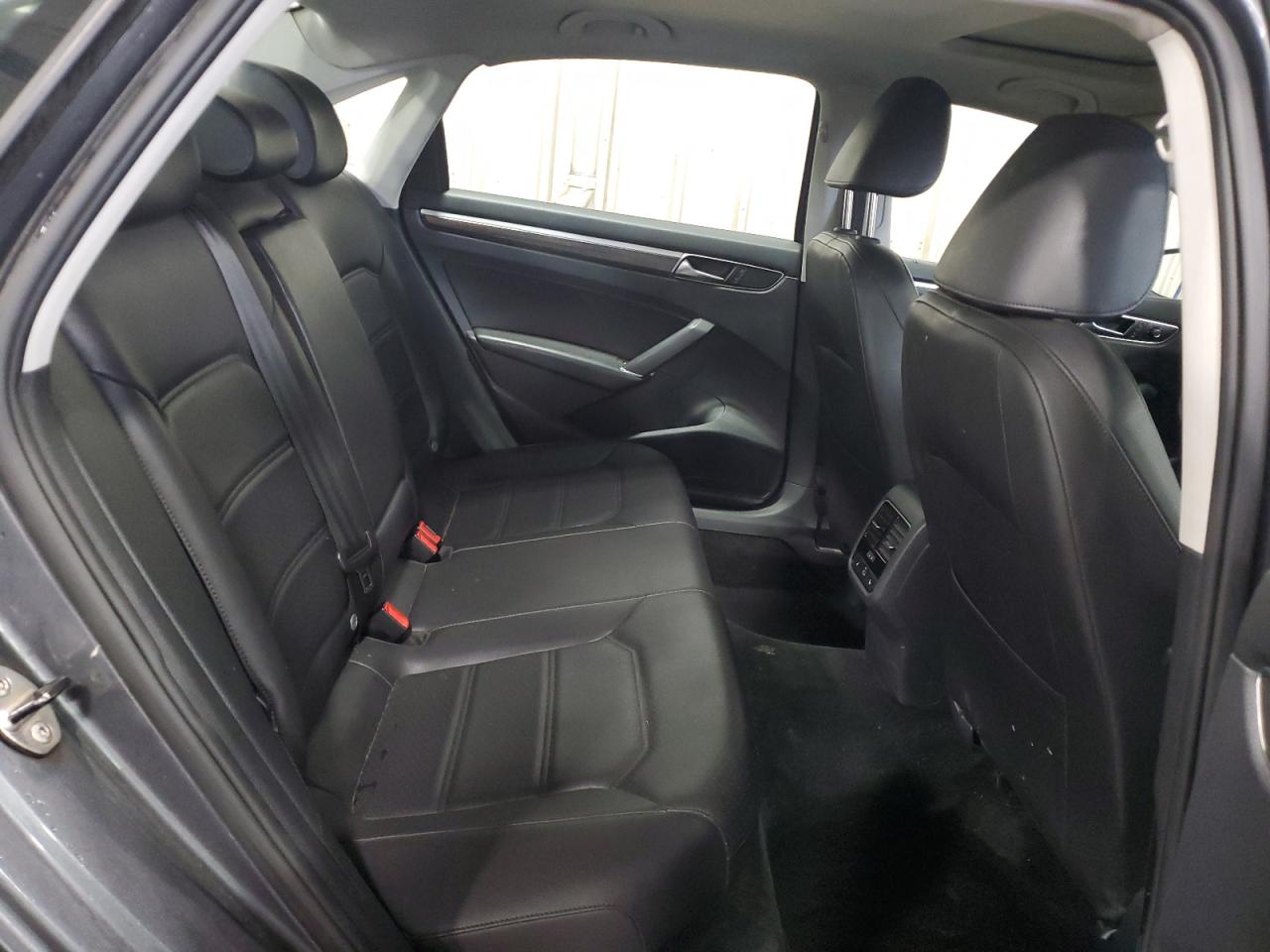 2017 Volkswagen Passat Se VIN: 1VWGT7A3XHC075710 Lot: 91100665