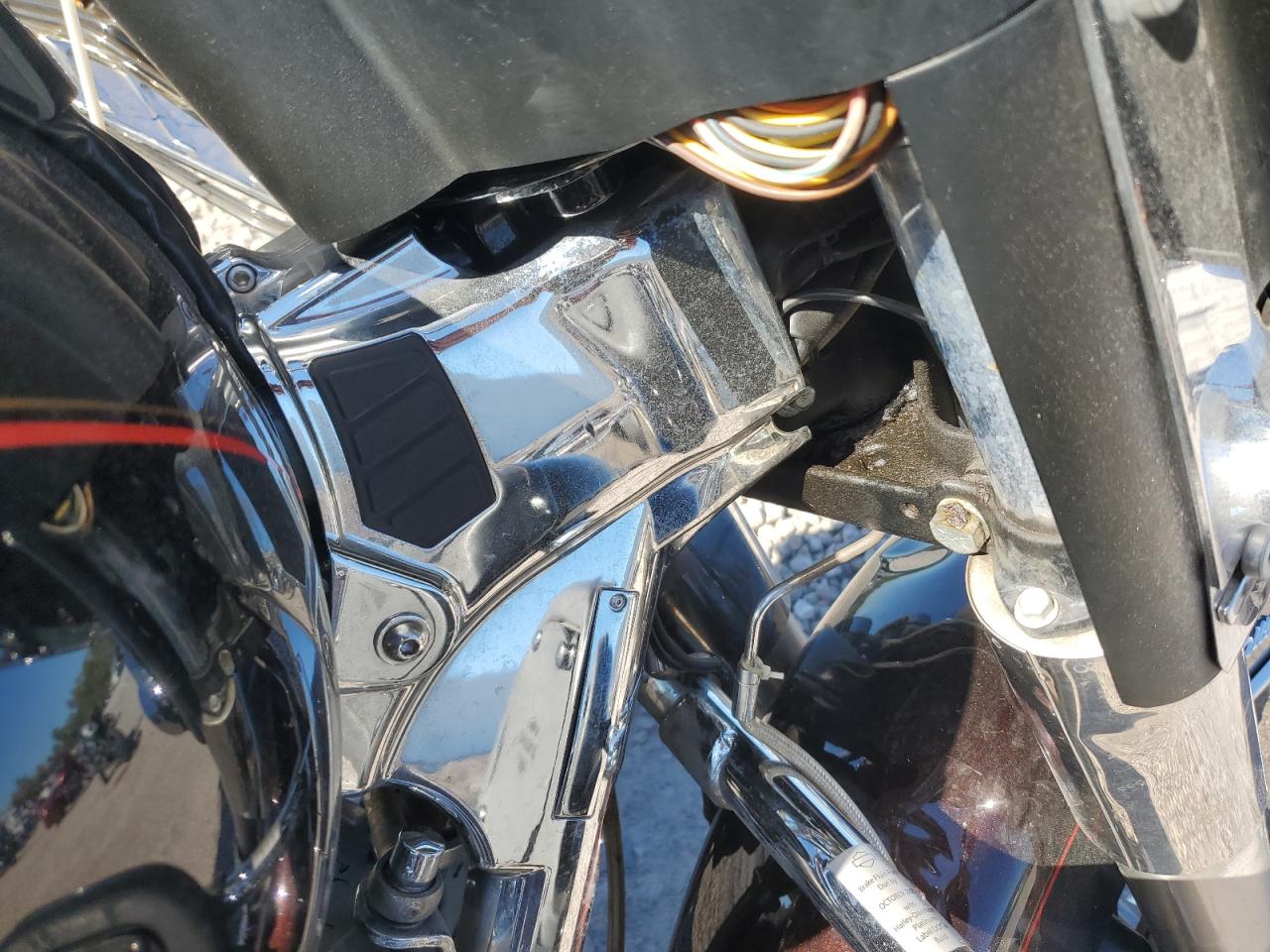 2011 Harley-Davidson Flhtcu VIN: 1HD1FC412BB632690 Lot: 84600045